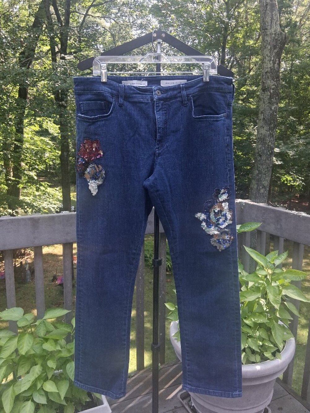 ANTHROPOLGIE Pilcro Sequin Floral Slim Boyfriend Jeans New – Size 32